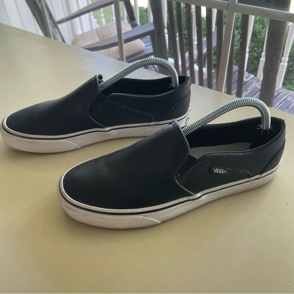 VANS Black Leather Slip Ons 721461 - Picture 3 of 11